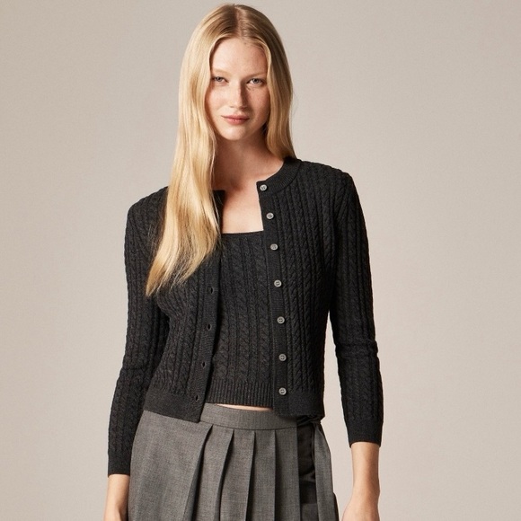 J. Crew Women's Cable-knit Crewneck Cardigan in Merino Wool NWT - Picture 3 of 5